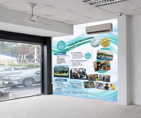 10,000 Toes wall design project